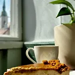 Extralarge Queen In The Heart Of With Balcony Bed & Breakfast Bratislava