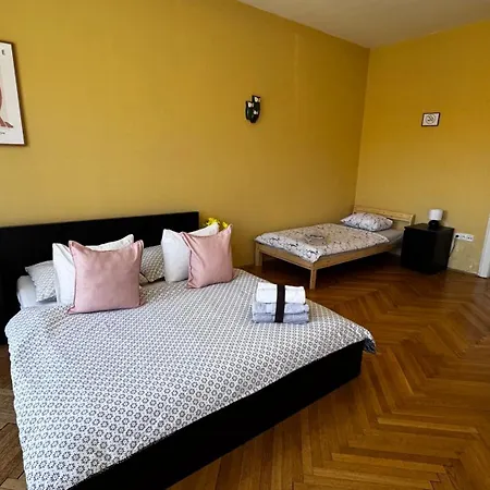 Room In City Center Bed & Breakfast Bratislava