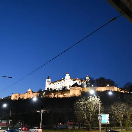 Nocleg ze śniadaniem Extralarge Queen In The Heart Of With Balcony