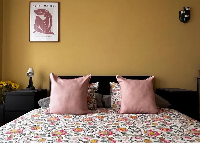 B&B Extralarge Queen In The Heart Of With Balcony