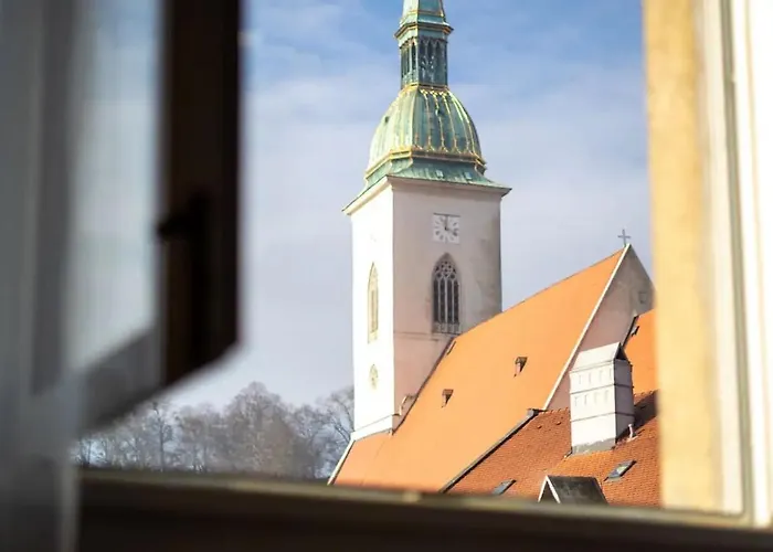 Extralarge Queen In The Heart Of With Balcony Nocleg ze śniadaniem *